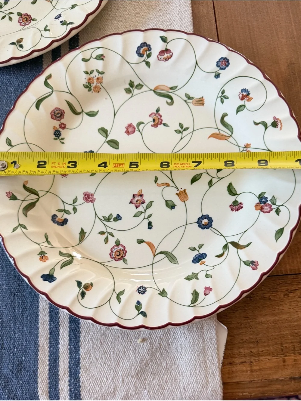 Set Of 4 Staffordshire tableware Oakwood Dinner Plates 10” Red Rim NWOT